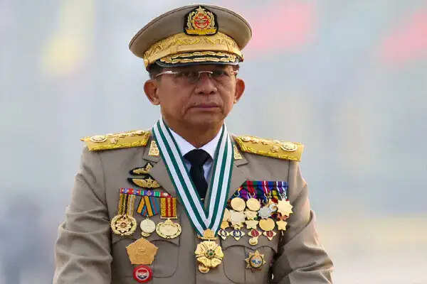 म्यांमार में जनरल ह्लाइंग बने राष्ट्रपति, तानाशाही का नया चेहरा