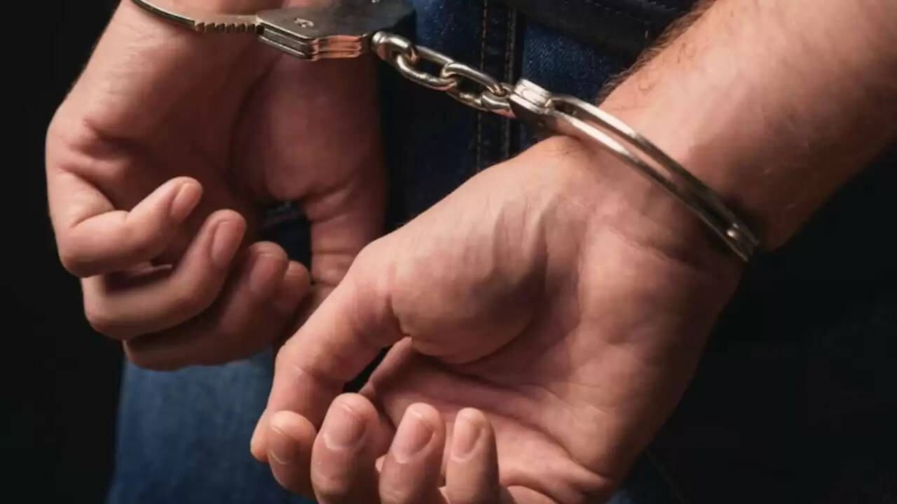 गुरुग्राम में अवैध विदेशी नागरिकों के खिलाफ पुलिस का अभियान