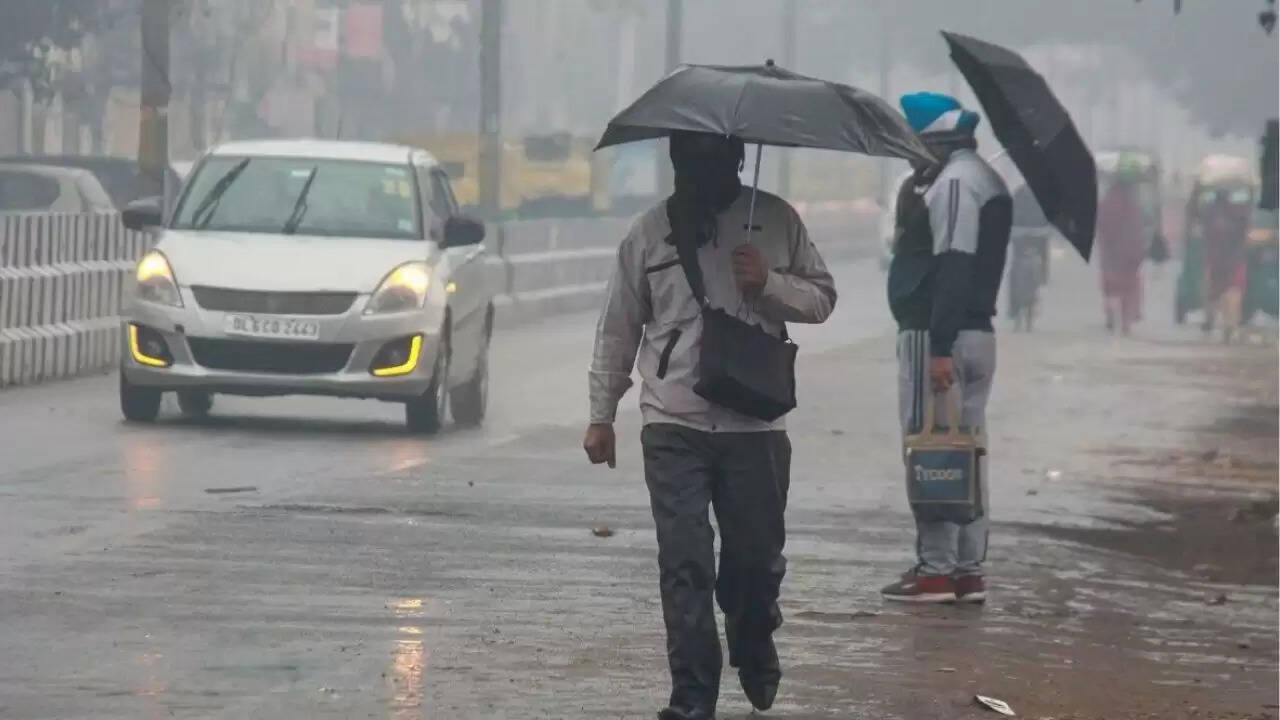 भारत में मौसम की स्थिति: ठंड और बारिश का प्रभाव