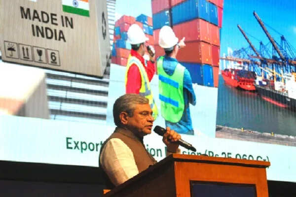 केंद्रीय मंत्रिमंडल ने निर्यातकों के लिए नई ऋण गारंटी योजना को दी मंजूरी