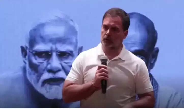 राहुल गांधी ने चुनाव आयोग पर उठाए गंभीर सवाल, वोट चोरी के आरोप