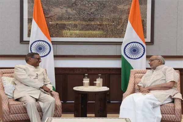 सत्य पाल जैन की उपराष्ट्रपति सी.पी. राधाकृष्णन से मुलाकात