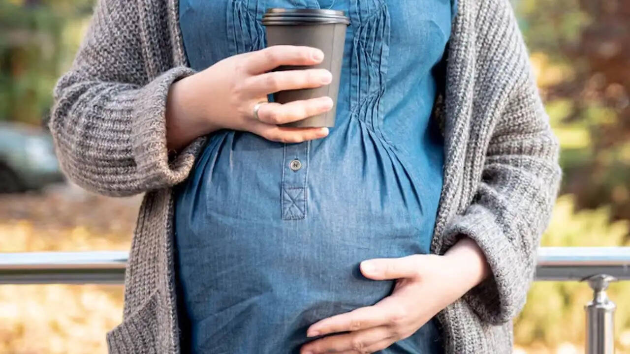 40 की उम्र में प्रेग्नेंसी: जानें क्या रखें ध्यान
