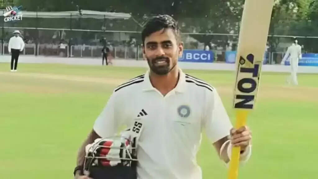 इंडिया ए के फ्लॉप प्रदर्शन के कारण लीड्स टेस्ट से बाहर होंगे ये दो खिलाड़ी