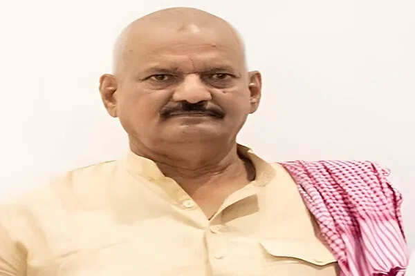 समाजवादी पार्टी के विधायक सुधाकर सिंह का निधन, राजनीतिक जगत में शोक की लहर