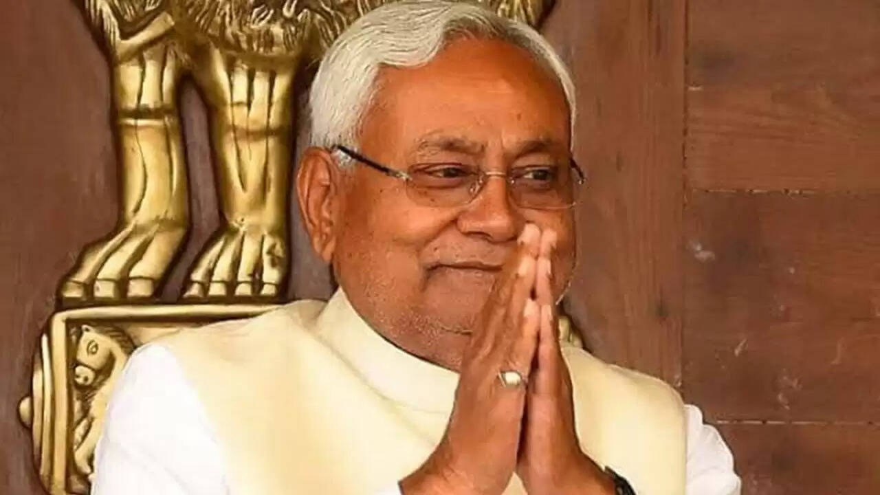 बिहार में मुफ्त बिजली योजना पर उठे सवाल, सरकार ने किया खंडन
