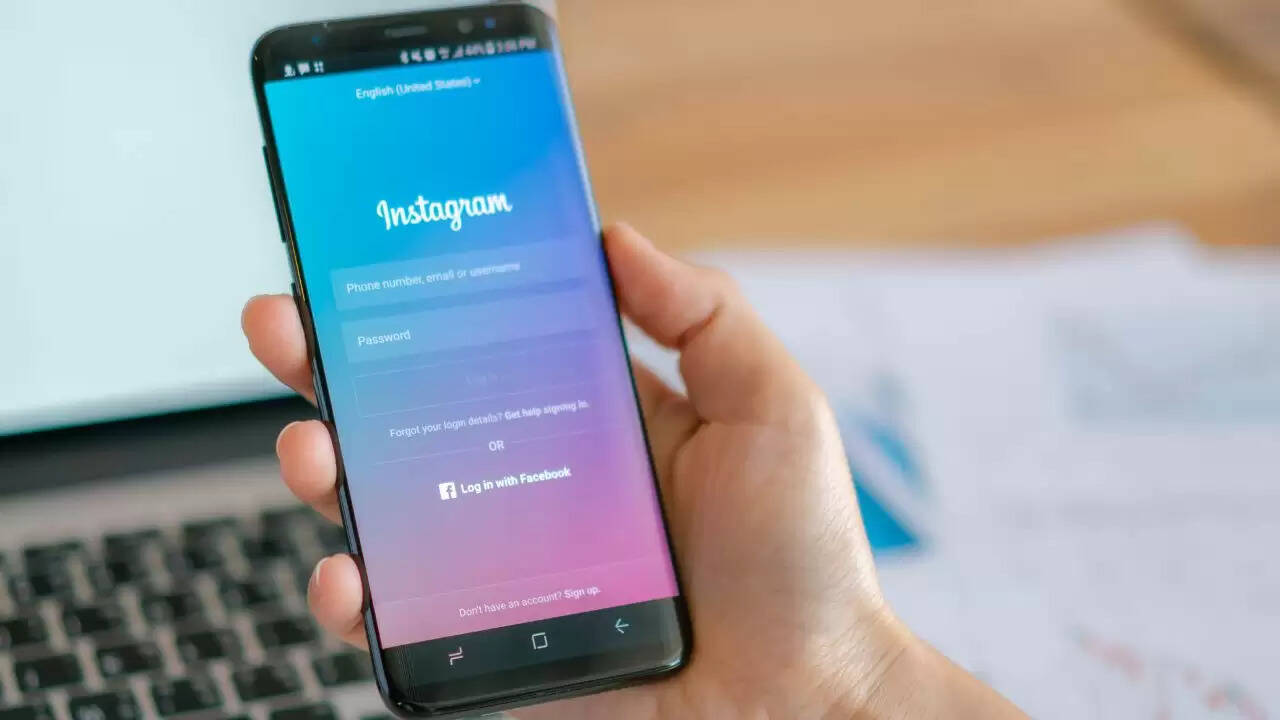क्या Instagram आपके फोन के माइक्रोफोन का इस्तेमाल करता है? जानें सच