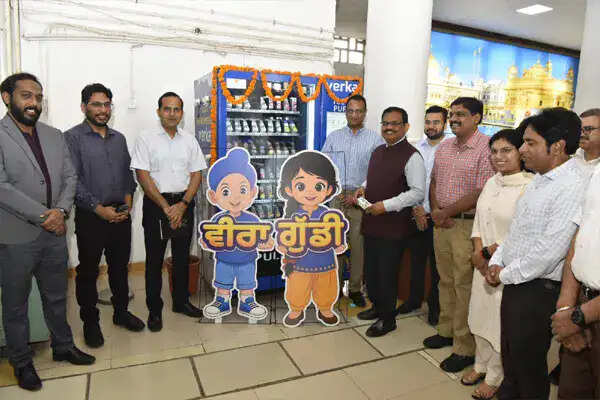 पंजाब में सहकारी क्षेत्र के विस्तार के लिए नई वेंडिंग मशीनों का उद्घाटन