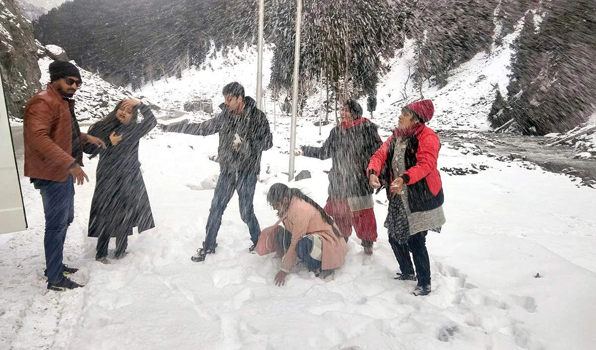 सोनमर्ग: जम्मू और कश्मीर का स्वर्गीय पर्यटन स्थल