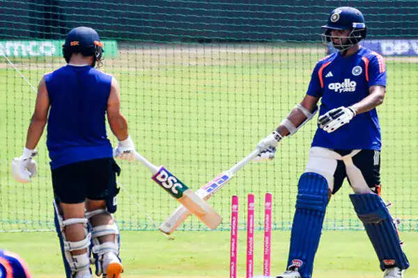 भारत और इंग्लैंड के बीच टी20 विश्व कप 2026 का सेमीफाइनल: कौन बनेगा फाइनलिस्ट?