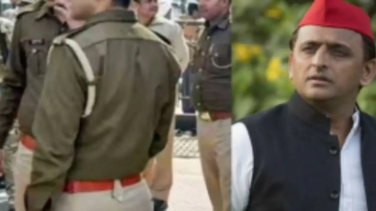 फिरोजाबाद में पुलिसकर्मियों के खिलाफ विवादास्पद व्हाट्सएप स्टेटस पर कार्रवाई