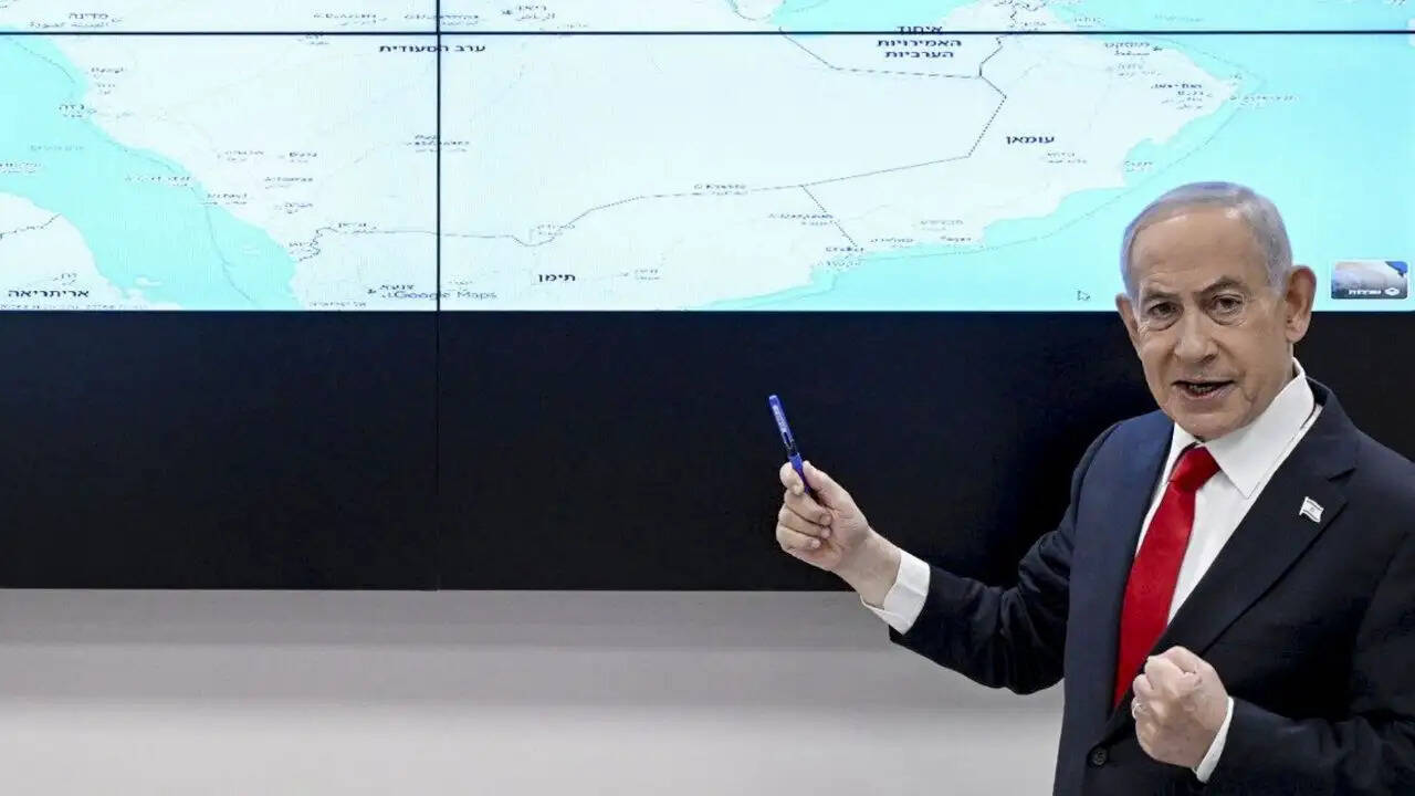 इजरायल और अमेरिका के ईरान पर हमले के बाद शांति वार्ता की शुरुआत