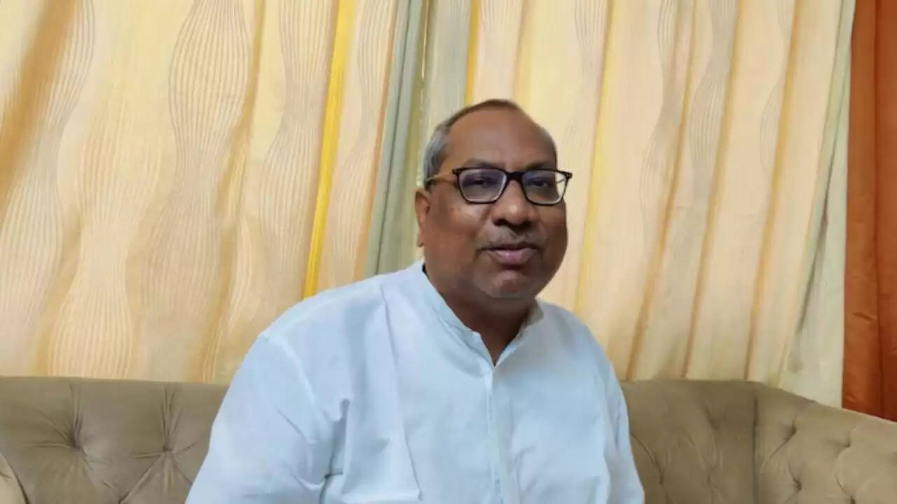 संजय निषाद का बीजेपी पर हमला: गठबंधन तोड़ने की दी चेतावनी