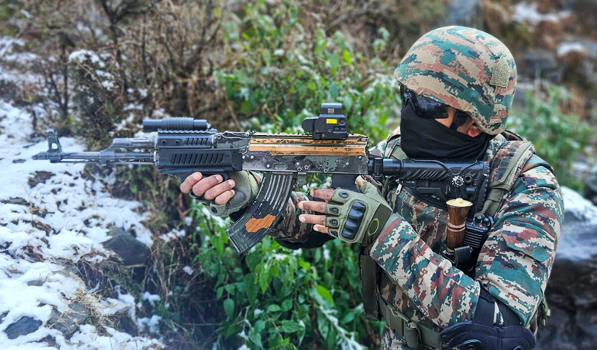 जम्मू-कश्मीर में पाकिस्तानी ड्रोन का भारतीय हवाई क्षेत्र में उल्लंघन