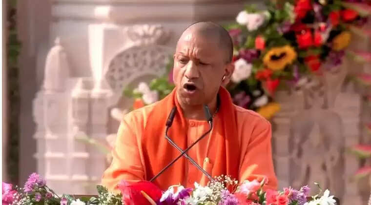 अयोध्या में राम मंदिर पर धर्म ध्वजारोहण, नए युग की शुरुआत