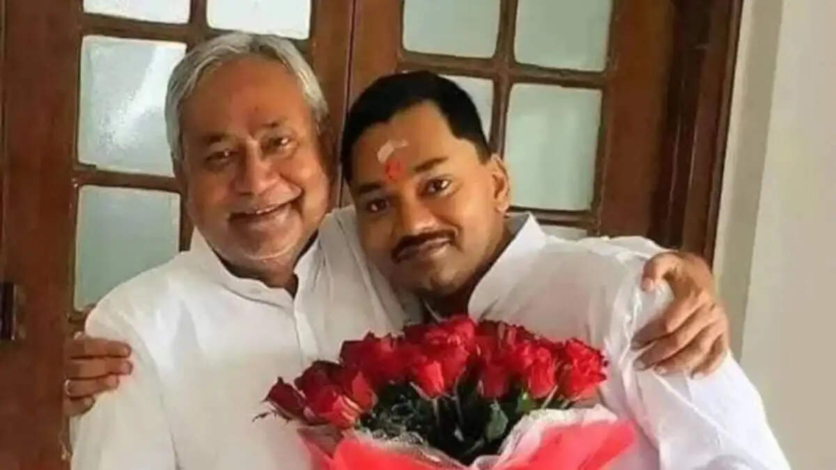 नीतीश कुमार के राज्यसभा प्लान से JDU में हलचल, आज होगी महत्वपूर्ण बैठक