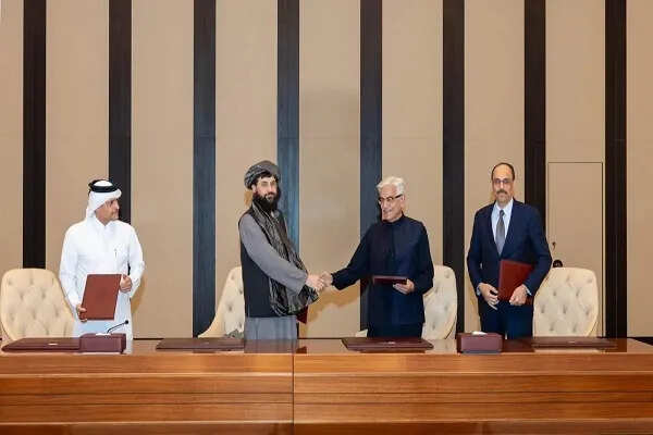 पाकिस्तान और अफगानिस्तान ने कतर में युद्धविराम पर सहमति जताई
