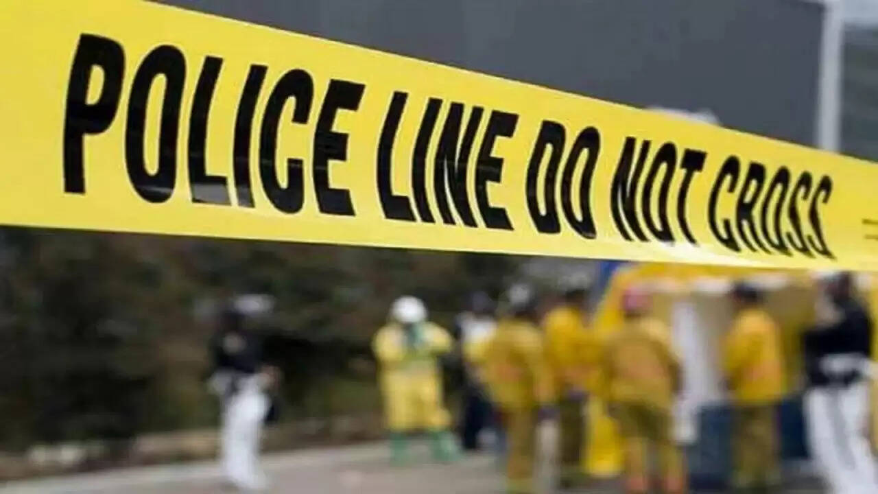 दिल्ली में दोहरे हत्याकांड से दहशत: मां-बेटी की बेरहमी से हत्या