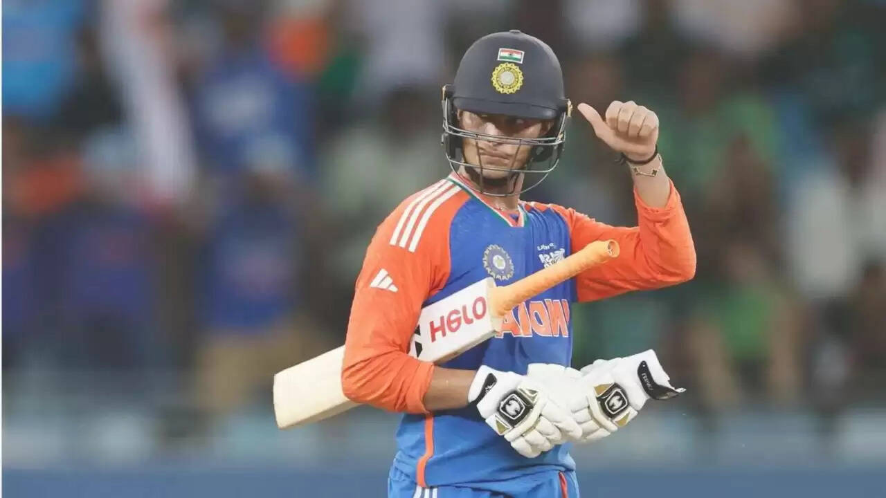 अभिषेक शर्मा ने एशिया कप 2025 में बनाया नया रिकॉर्ड, ICC टी20 रैंकिंग में नंबर-1 बने