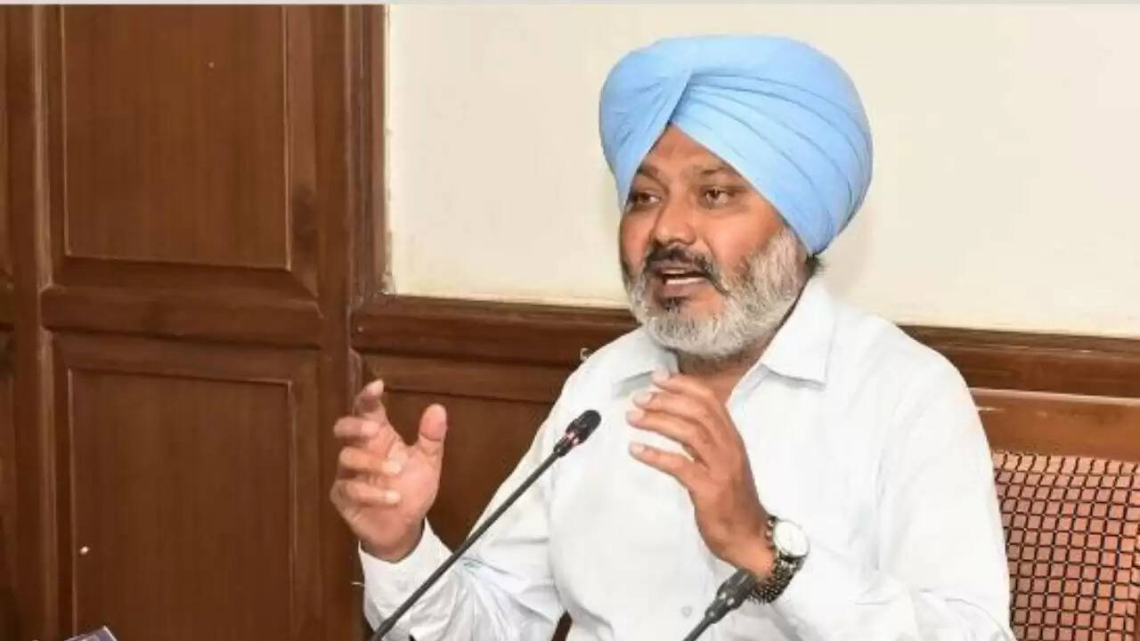 पंजाब में बाढ़ संकट: वित्त मंत्री ने इसे विनाशकारी आपदा बताया