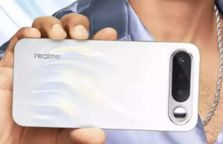 Realme 16 5G: भारत में लॉन्च, जानें कीमत और फीचर्स