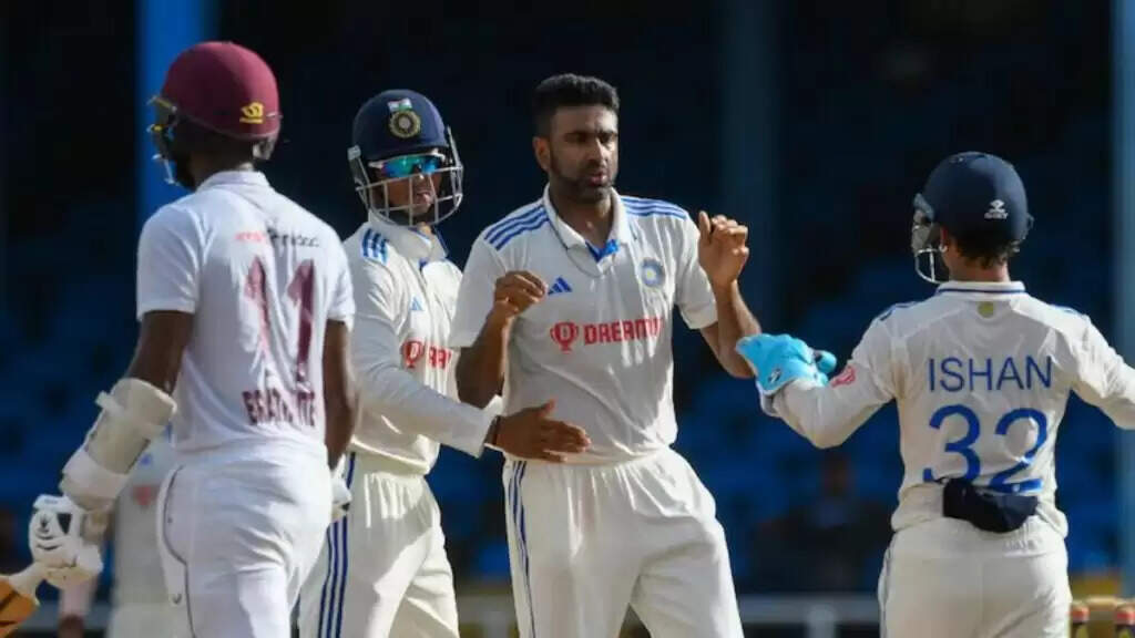 टीम इंडिया का वेस्टइंडीज के खिलाफ टेस्ट सीरीज में संभावित 16 खिलाड़ियों का चयन