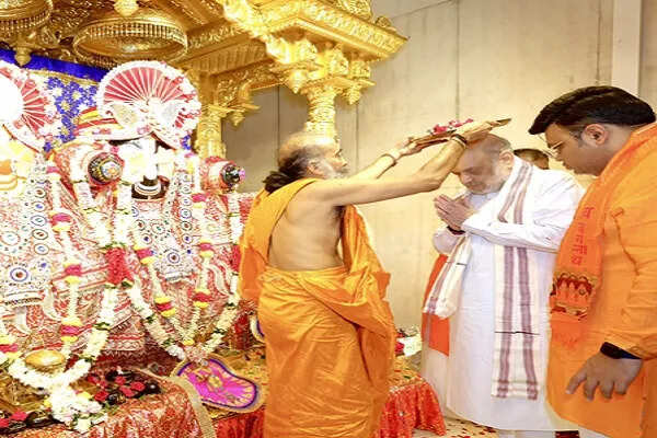 अहमदाबाद में भगवान जगन्नाथ की 148वीं रथयात्रा का भव्य आयोजन