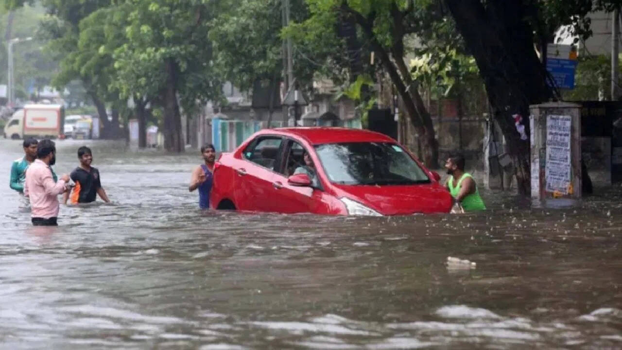 चक्रवाती तूफान मिचोंग: कार बीमा का महत्व और दावा प्रक्रिया