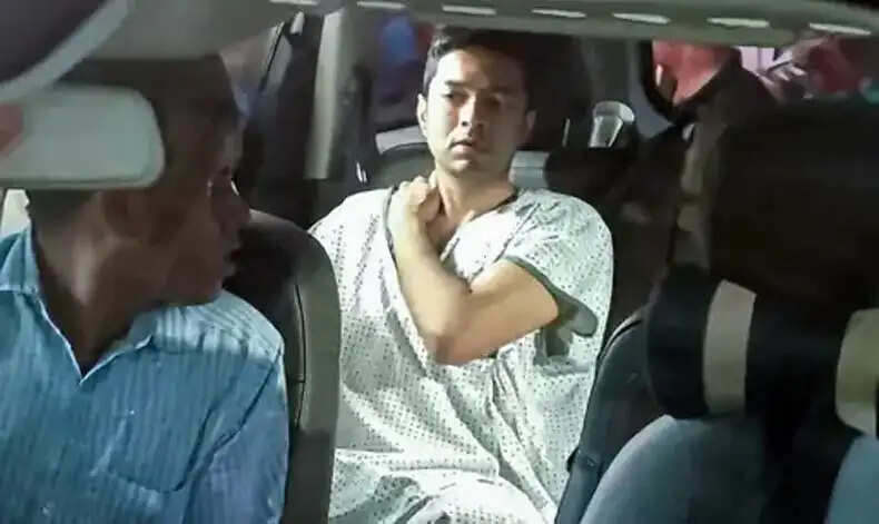 पश्चिम बंगाल में टीएमसी सांसद अभिषेक बनर्जी पर हमला, पांच आरोपी गिरफ्तार