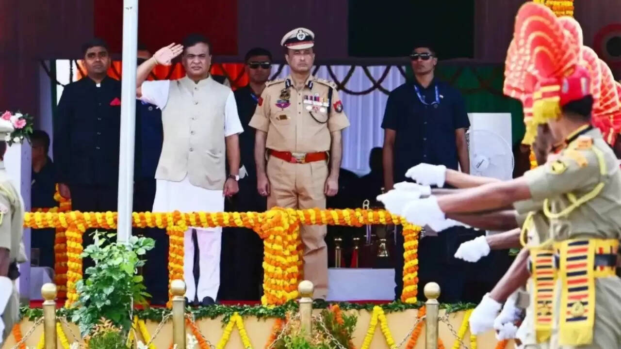 असम के मुख्यमंत्री हिमंत बिस्वा सरमा का चेतावनी भरा संदेश: पहचान और संस्कृति की रक्षा करें