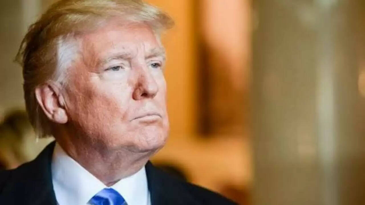 ट्रंप प्रशासन का नया नियम: अप्रवासियों के लिए बायोमेट्रिक डेटा संग्रह में बदलाव