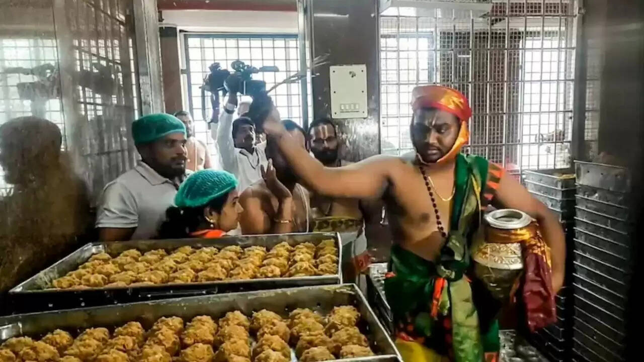 तिरुपति मंदिर में लड्डू प्रसाद में मिलावट का मामला: जांच में नए खुलासे