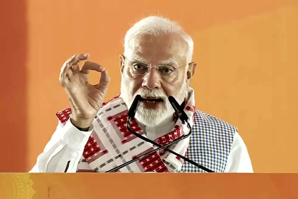 प्रधानमंत्री मोदी ने भारत की आत्मनिर्भरता और ऑपरेशन सिंदूर की सफलता पर जोर दिया