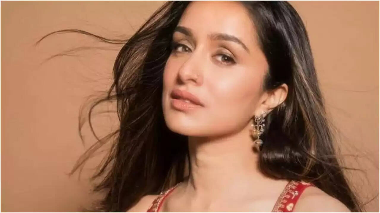 श्रद्धा कपूर की शूटिंग के दौरान पैर में चोट, फिल्म की प्रक्रिया प्रभावित