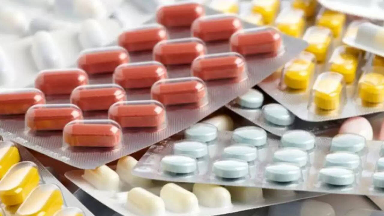 ईरान युद्ध के चलते दवाओं की कीमतों में अस्थायी वृद्धि की संभावना