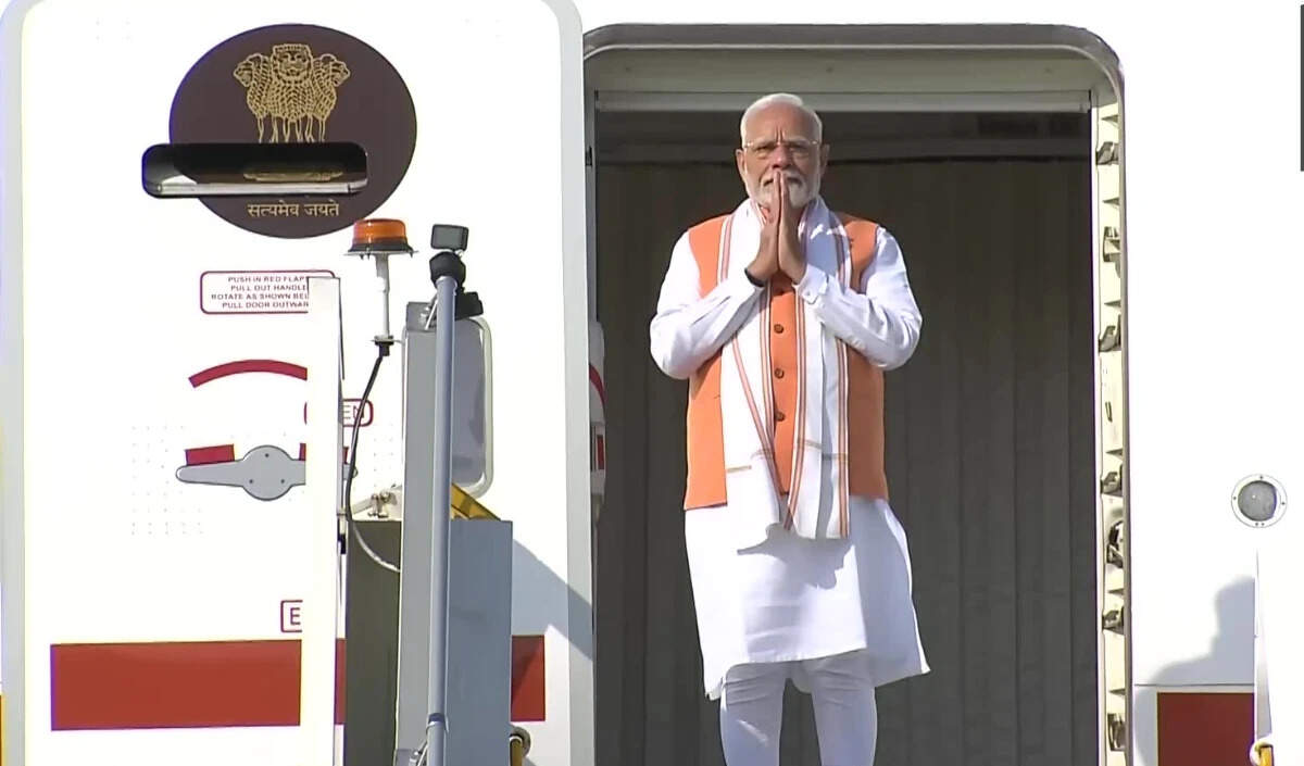 प्रधानमंत्री मोदी की पांच देशों की यात्रा: ब्रिक्स में सहयोग की प्रतिबद्धता