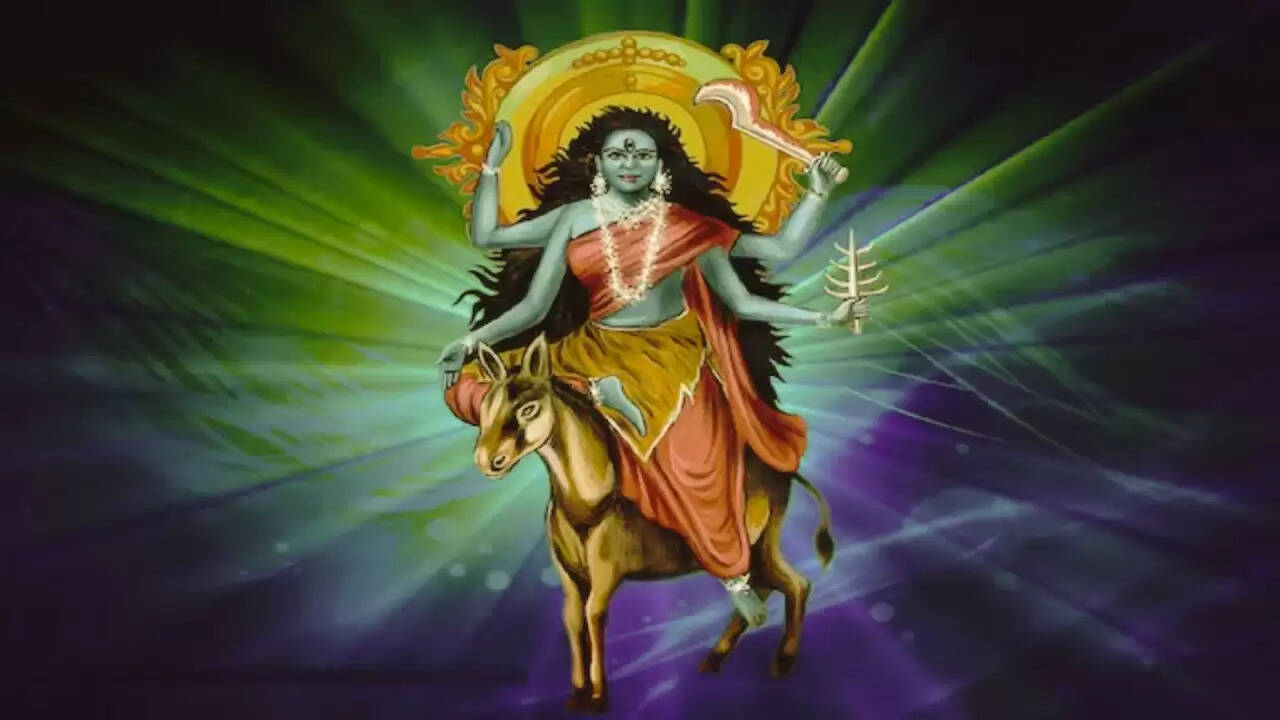 Navratri Day 7: मां कालरात्रि की पूजा का महत्व और व्रत कथा