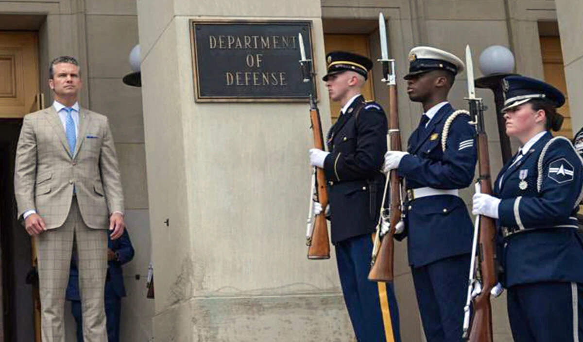 ट्रंप प्रशासन में पेंटागन में बड़े बदलाव, जनरल जॉर्ज की सेवानिवृत्ति