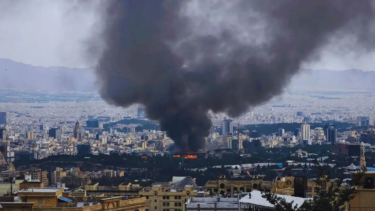 खाड़ी देशों में पानी का संकट: ईरान-इजरायल युद्ध का बढ़ता खतरा