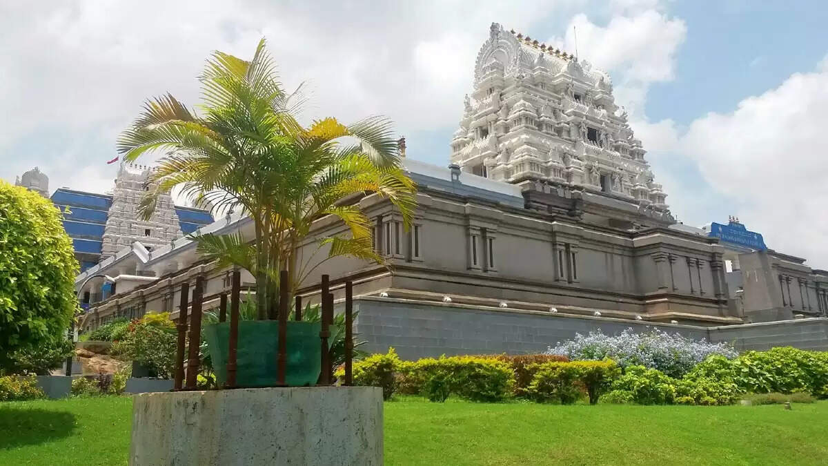 ISKCON चंडीगढ़ में वैदिक दीक्षा समारोह: 450 भक्तों को मिलेगा हरिनाम