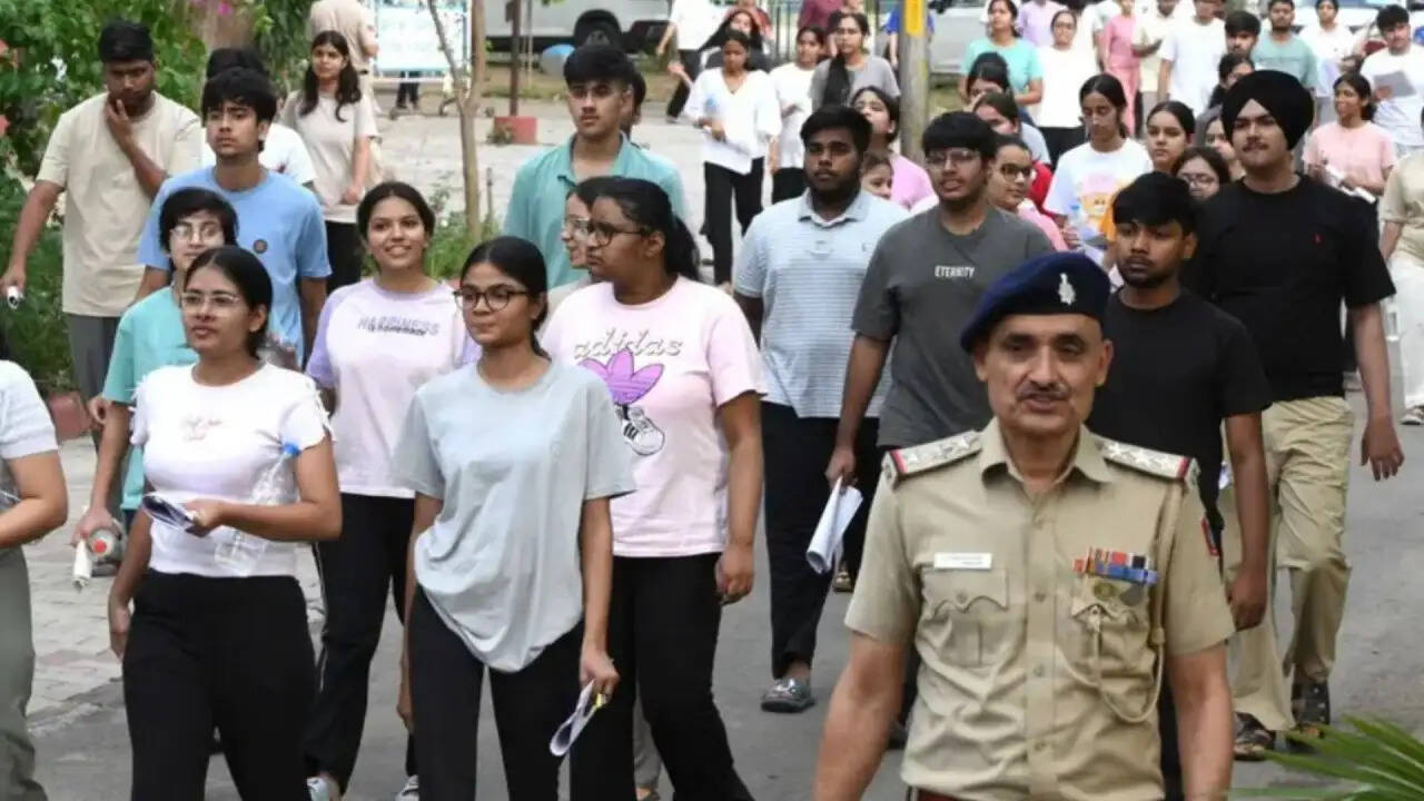 नीट पेपर लीक मामले में सीबीआई को मिली बड़ी सफलता