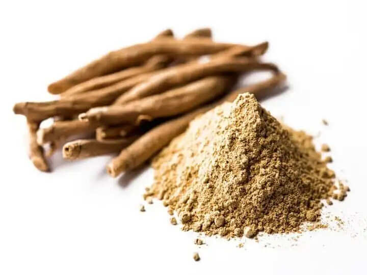 अश्वगंधा के अद्भुत लाभ: जानें कैसे यह आपकी सेहत को सुधार सकता है