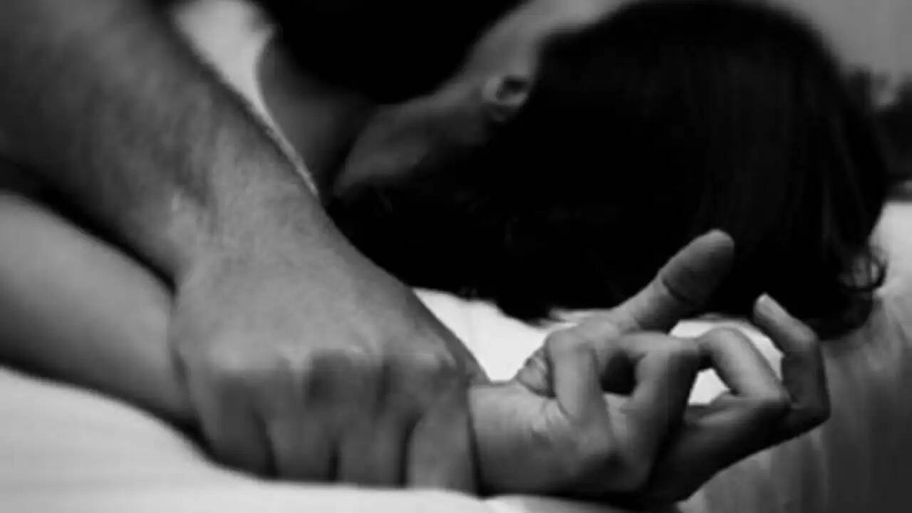 दिल्ली में 13 वर्षीय लड़की के साथ बलात्कार की घटना, दो आरोपी गिरफ्तार