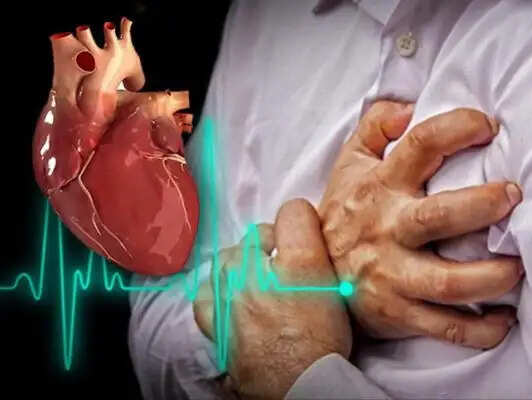 हार्ट अटैक के दौरान क्या करें: जानें जरूरी उपाय