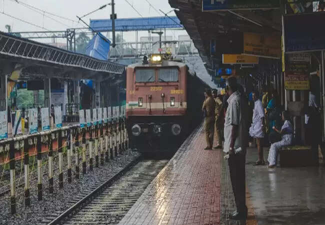 भारतीय रेलवे ने 2.5 करोड़ फर्जी आईडी को किया डीएक्टिवेट, टिकट बुकिंग में होंगे बदलाव
