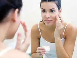 क्या आप जानते हैं कि क्रीम का इस्तेमाल आपकी त्वचा को कर सकता है नुकसान?