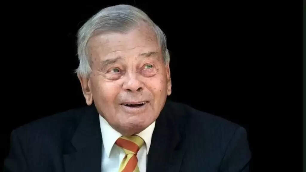 एशिया कप 2025 के दौरान क्रिकेट जगत में शोक, 95 मैच खेलने वाले दिग्गज का निधन