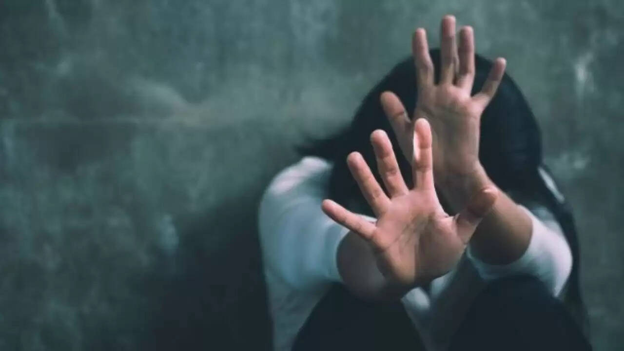 दक्षिण मुंबई में पिता पर दिव्यांग बेटी के साथ दुष्कर्म का आरोप