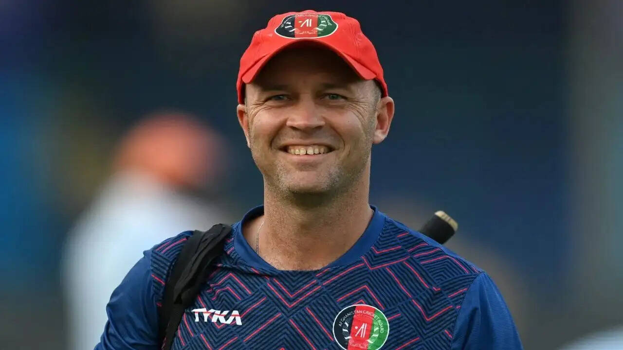 टी20 वर्ल्ड कप 2026: अफगानिस्तान ने कोच जोनाथन ट्रॉट से अलगाव किया