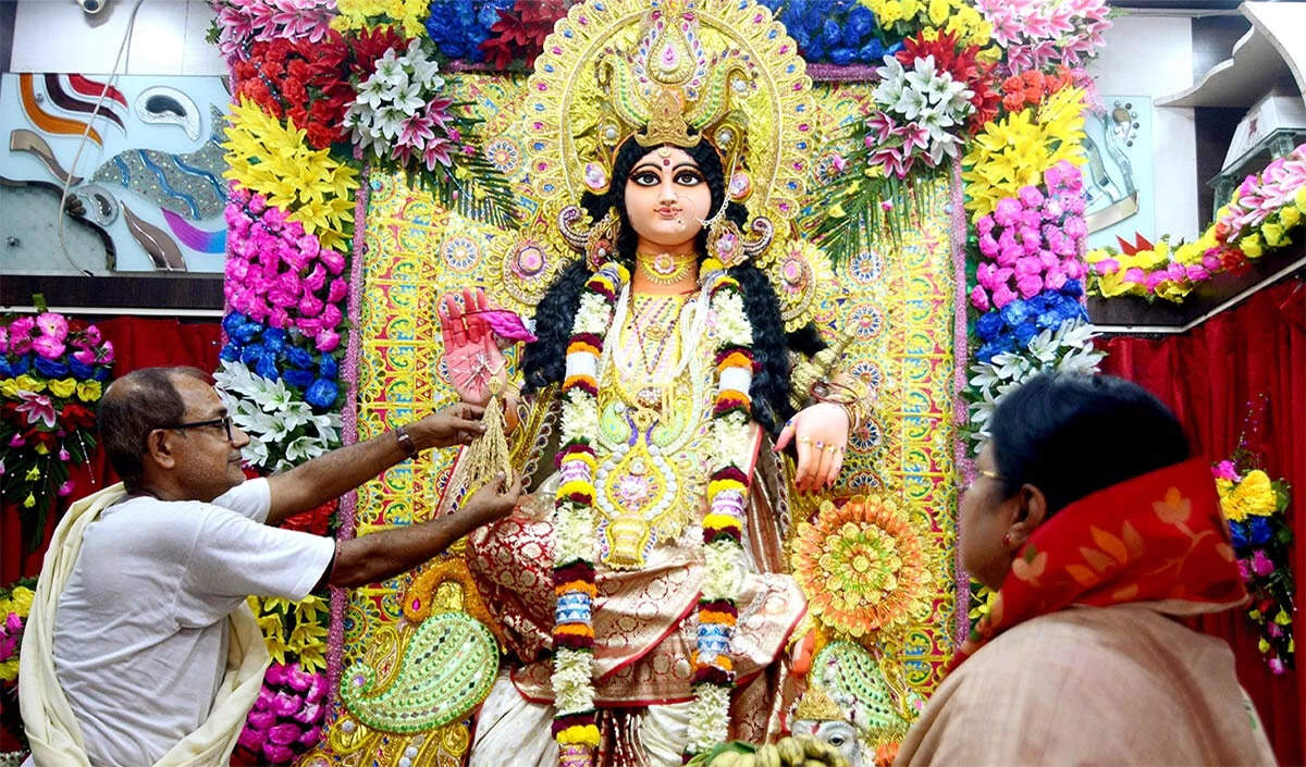 धनतेरस: समृद्धि और स्वास्थ्य का पर्व